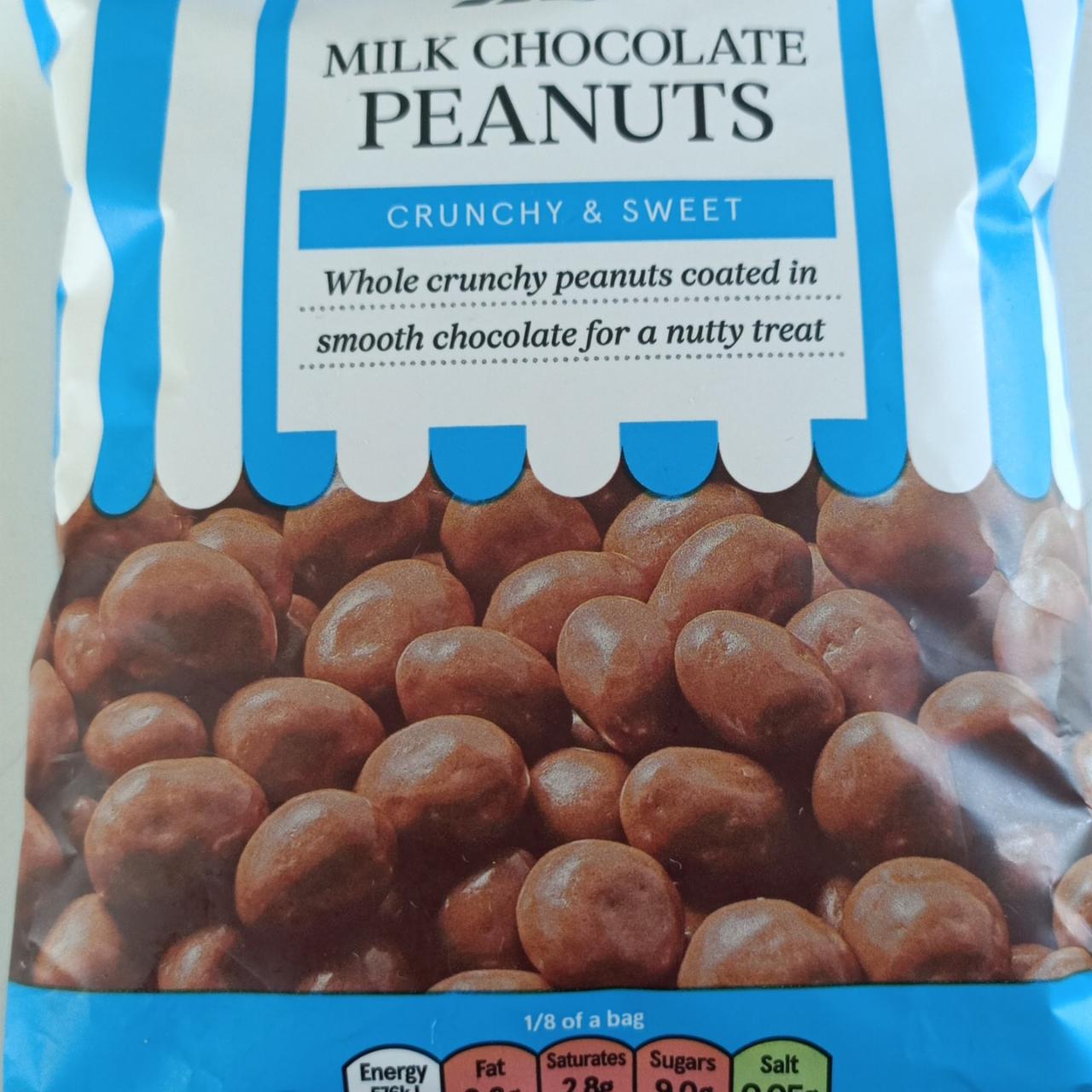 Fotografie - Milk chocolate peanuts Tesco