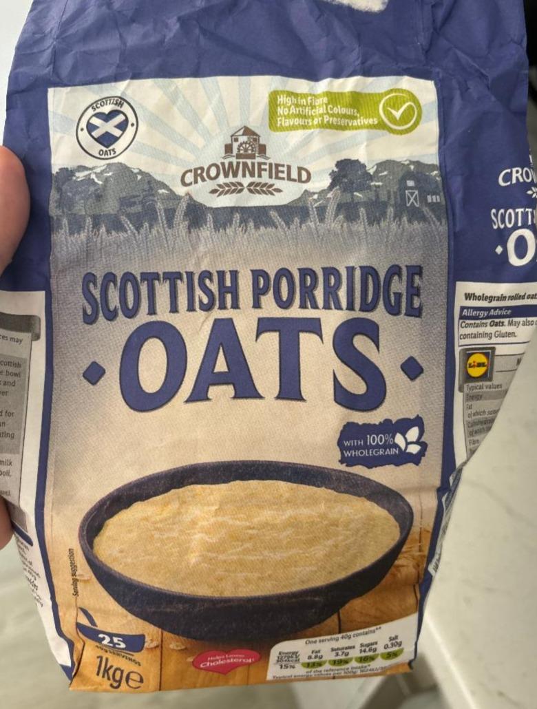 Fotografie - Scottish porridge oats Crownfield