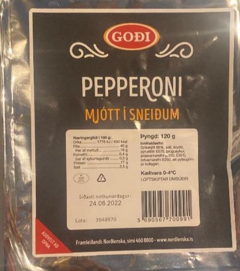 Fotografie - Hodi pepperoni mjótt i sneidum