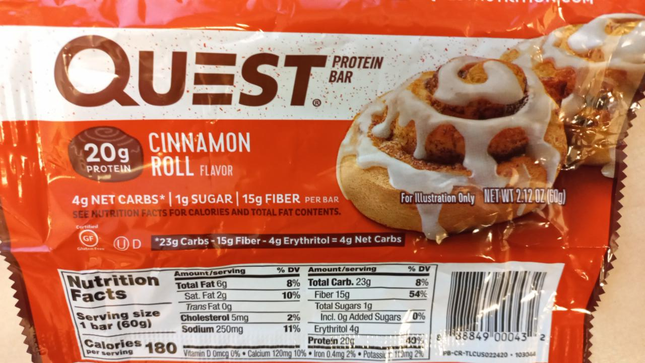 Fotografie - Protein bar cinnamon roll Quest