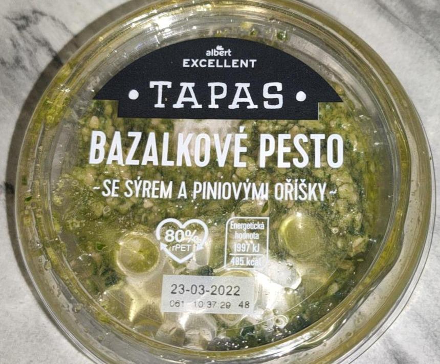 Fotografie - Tapas Bazalkové pesto se sýrem a piniovými oříšky Albert Excellent