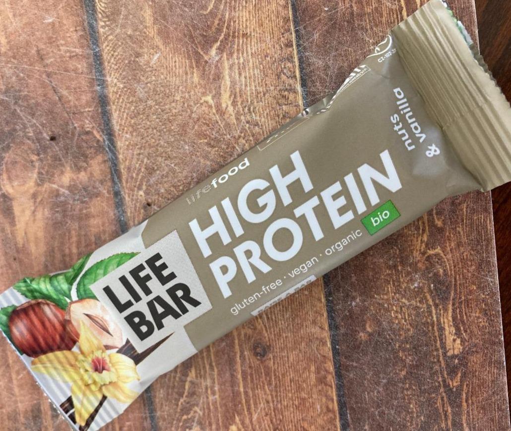 Fotografie - Life bar high protein nuts & vanilla Lifefood