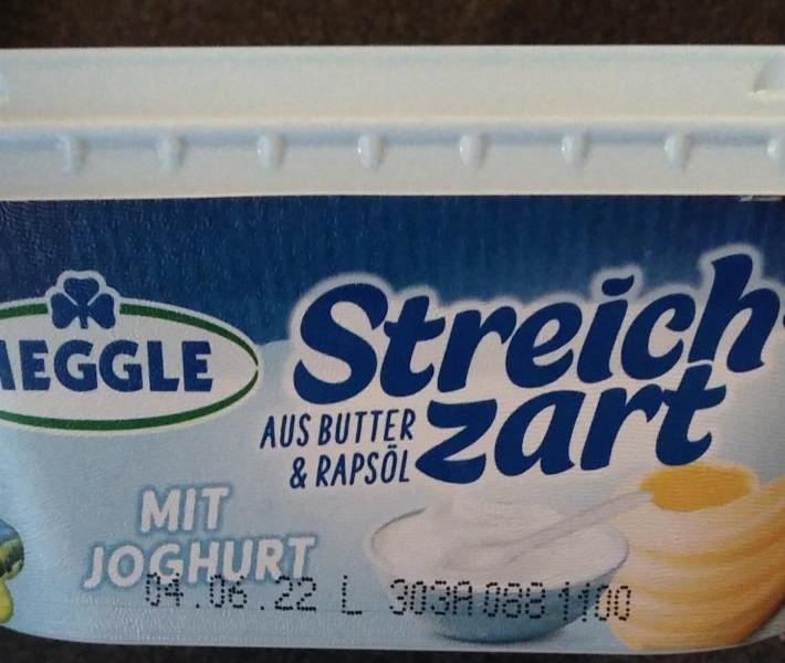 Fotografie - Streichzart mit Joghurt Meggle