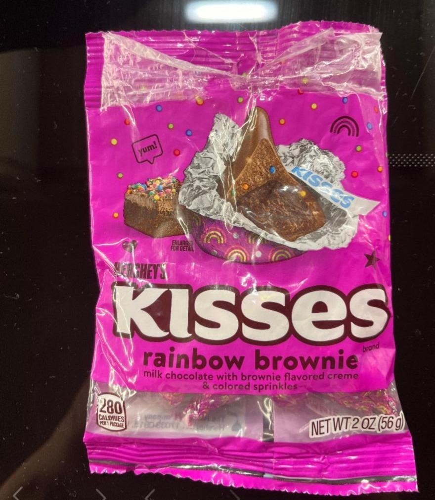 Fotografie - Kisses rainbow brownie Hershey’s