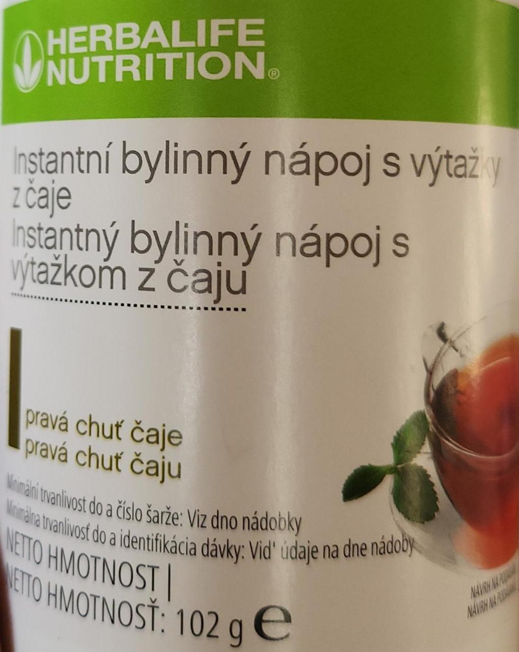 Fotografie - Instantní bylinný nápoj s výtažky z čaje Herbalife Nutrition