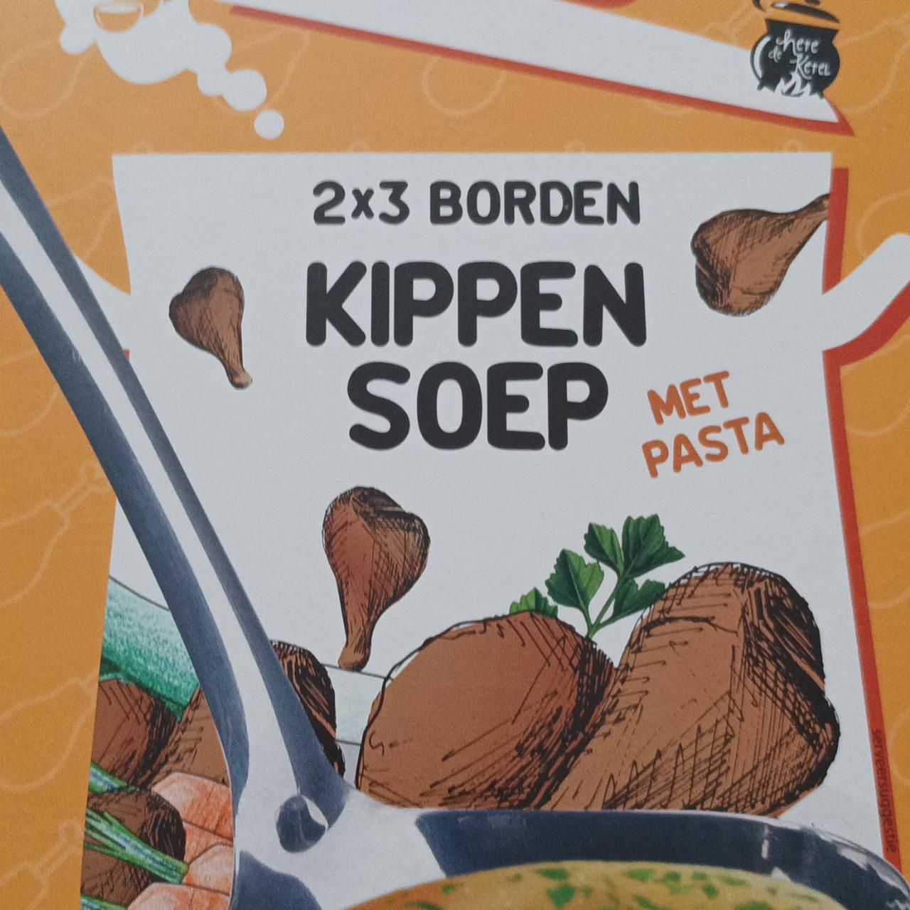 Fotografie - Kippen soep met pasta