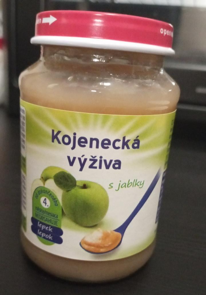 Fotografie - Kojenecká výživa s jablky