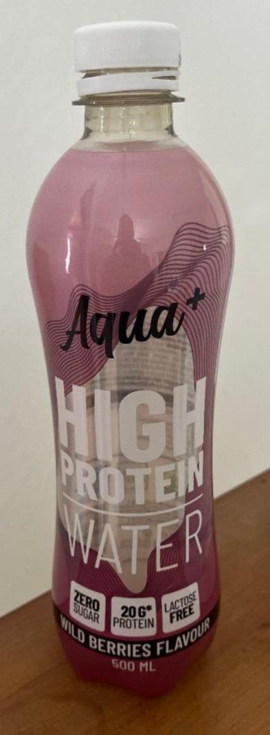 Fotografie - High protein water wild berries flavour Aqua+