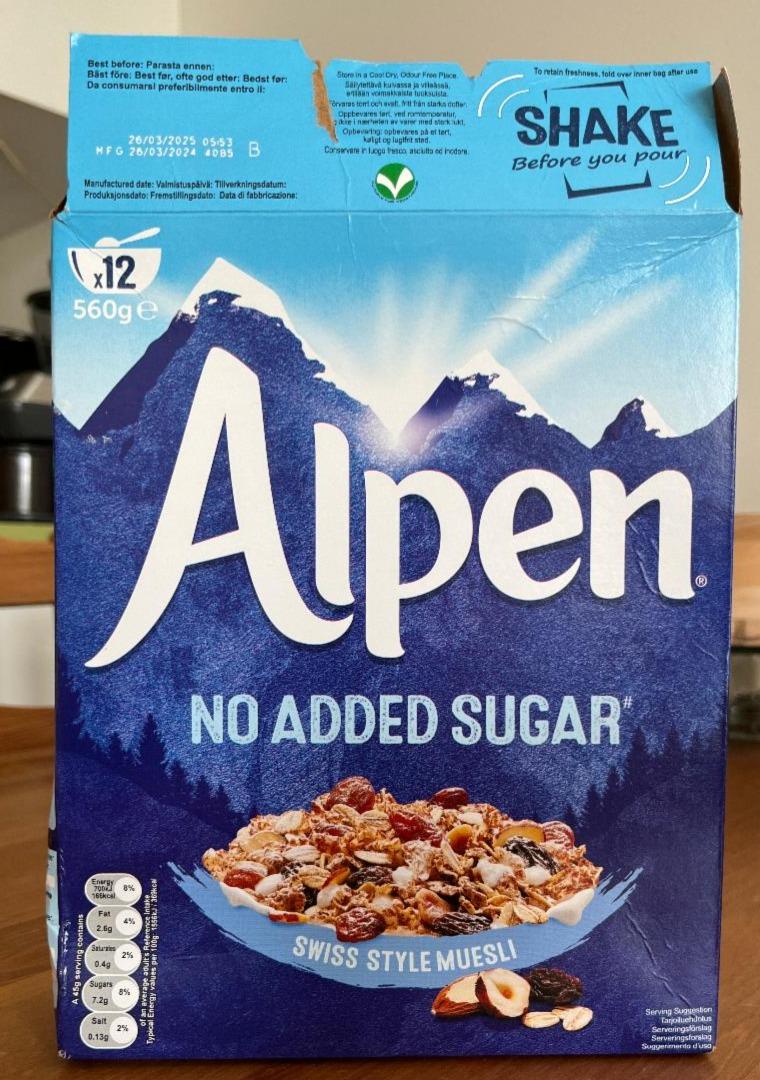 Fotografie - Swiss style muesli no added sugar Alpen