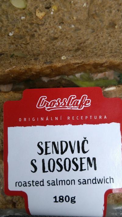 Fotografie - Sendvič s lososem CrossCafe