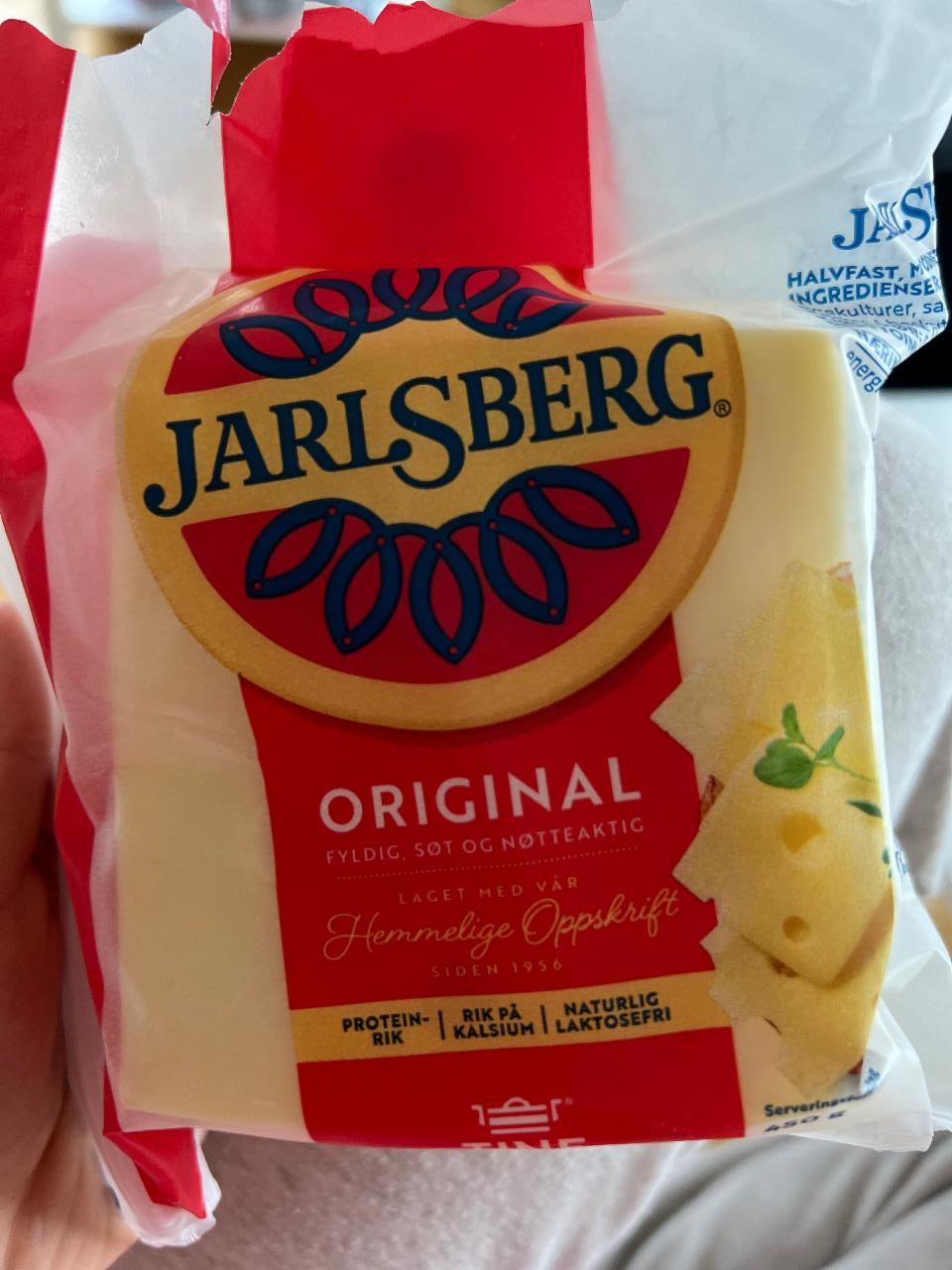 Fotografie - Jarlsberg original Tine