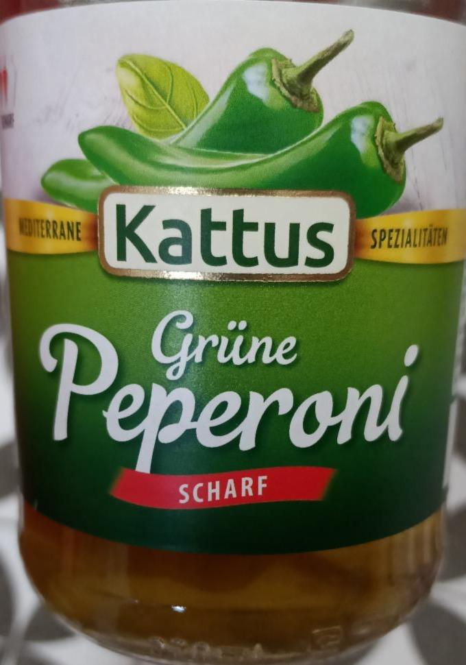 Fotografie - Grune peperoni scharf Kattus