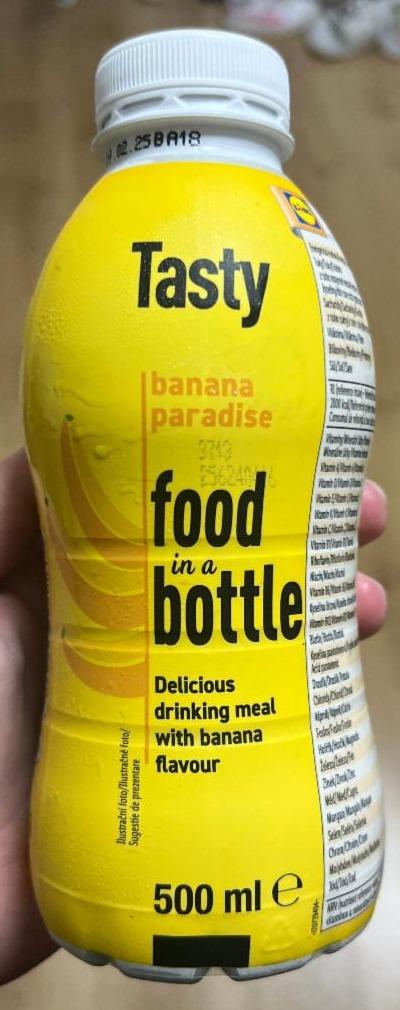 Fotografie - Food in the bottle banana paradise Tasty