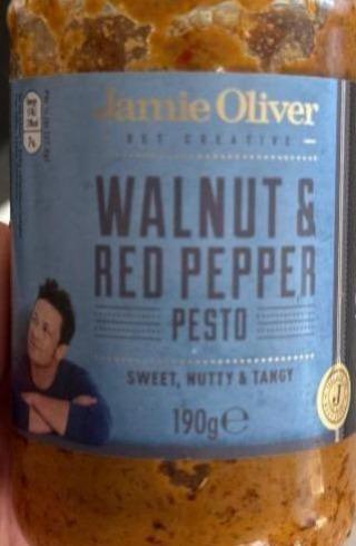 Fotografie - Walnut & red pepper pesto Jamie Oliver