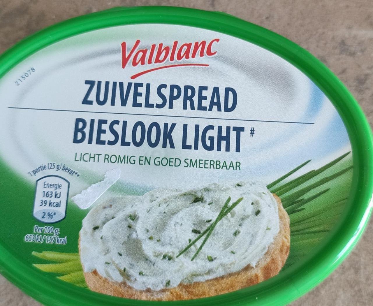 Fotografie - Zuivelspread bieslook light Valblanc