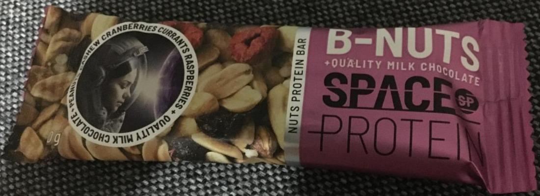 Fotografie - B-Nuts Bar Milk Chocolate Space Protein