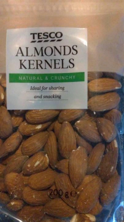 Fotografie - Almonds Kernels Natural & Crunchy Tesco