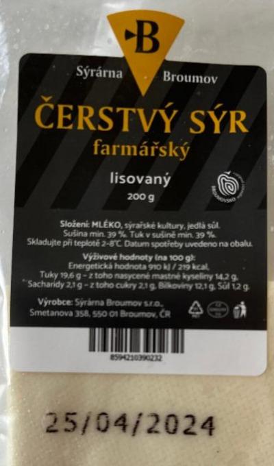 Fotografie - Čerstvý sýr farmářský lisovaný Sýrárna Broumov