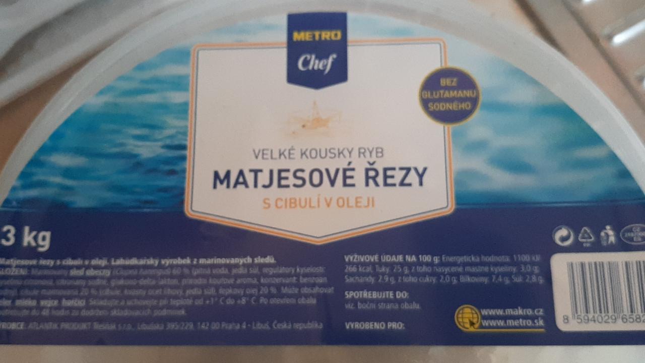 Fotografie - Matjesové řezy s cibulí v oleji Metro Chef