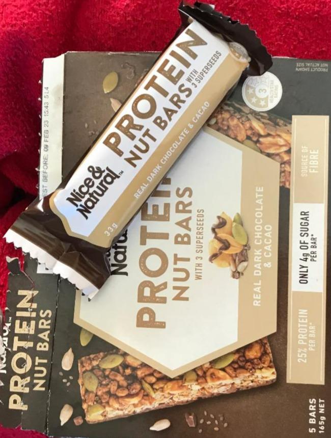 Fotografie - Protein nut bar whit 3 super seeds