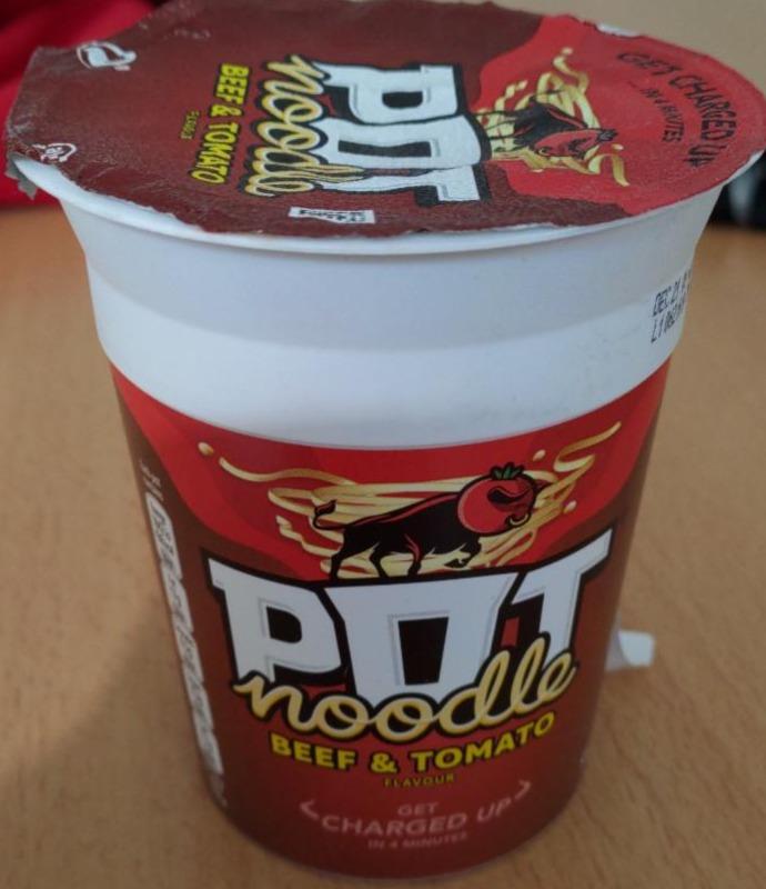 Fotografie - Pot Noodle Beef & Tomato