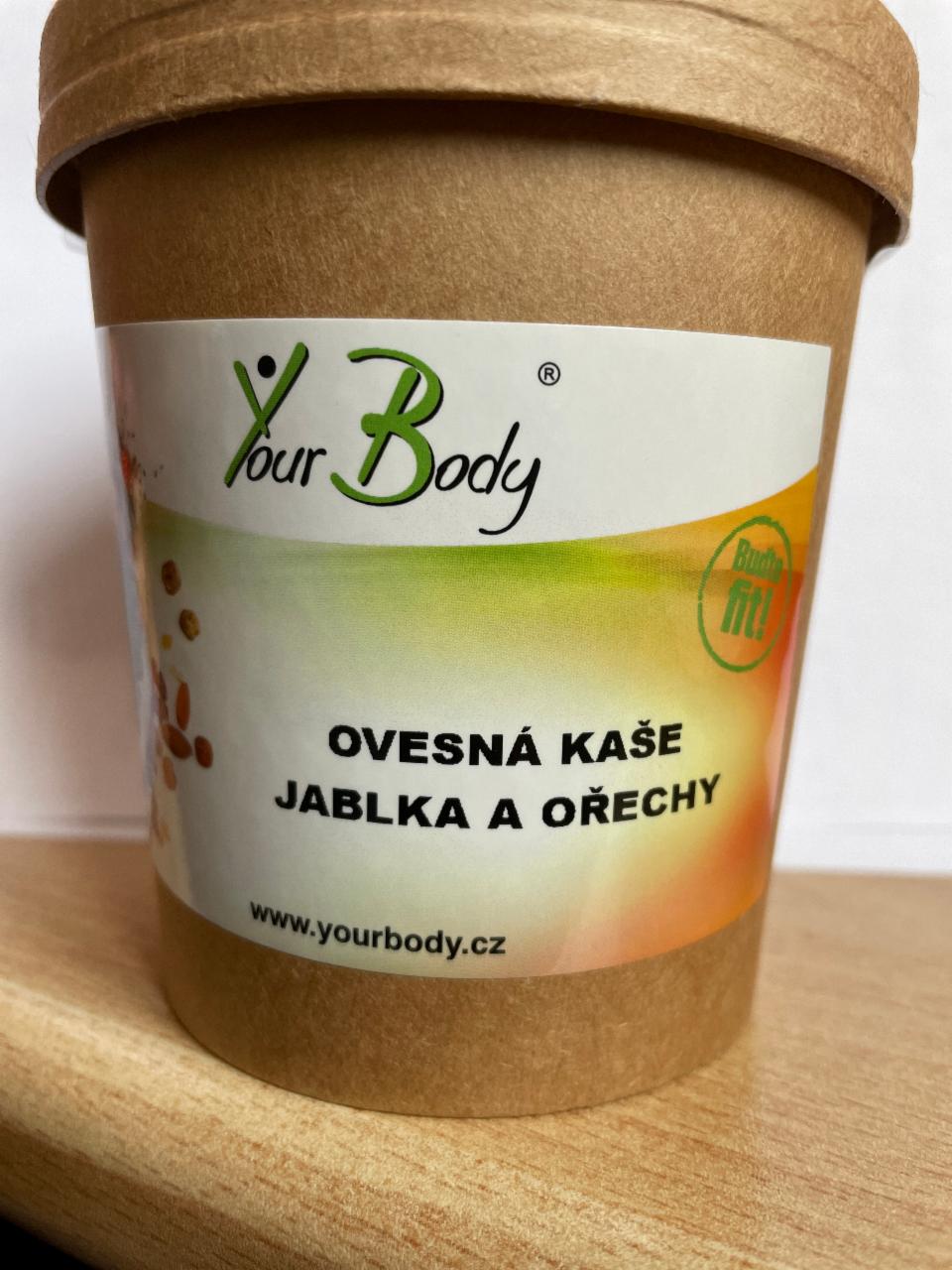 Fotografie - Ovesná kaše jablka a ořechy YourBody