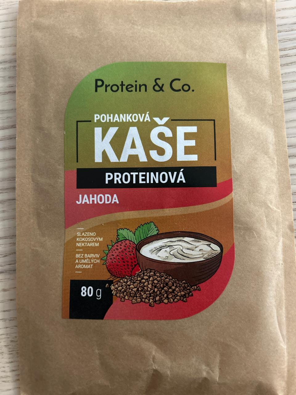 Fotografie - Pohanková kaše proteinová jahoda Protein & Co.