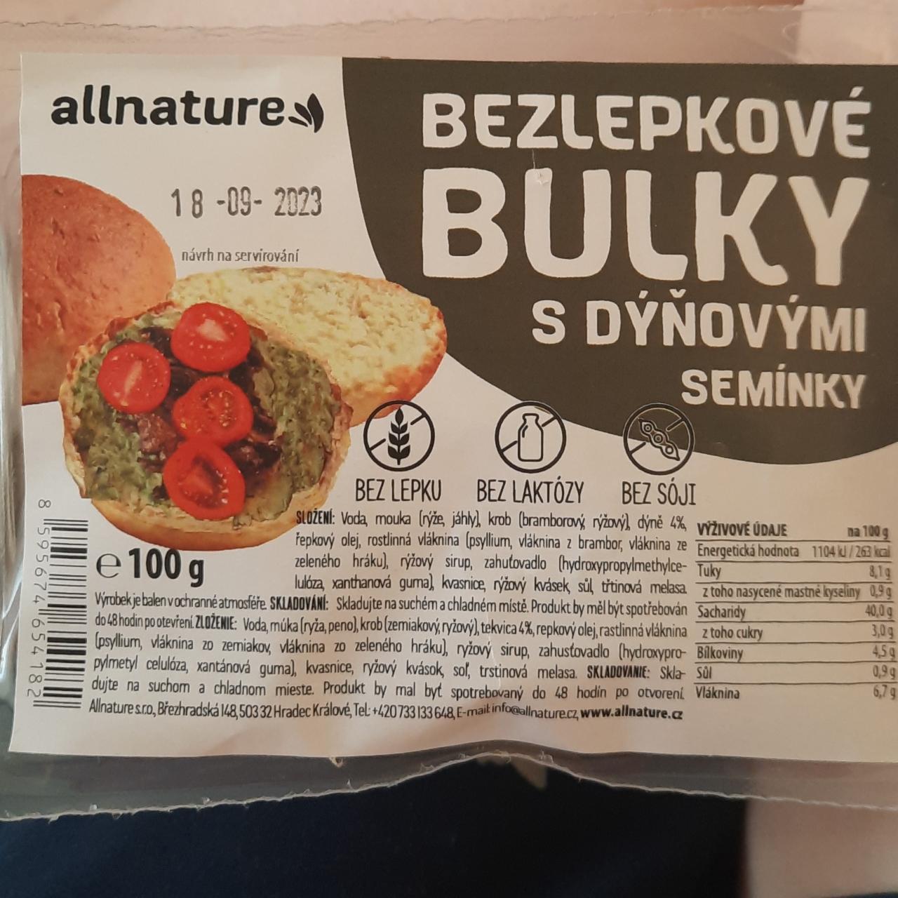 Fotografie - Bezlepkové bulky s dýňovými semínky Allnature