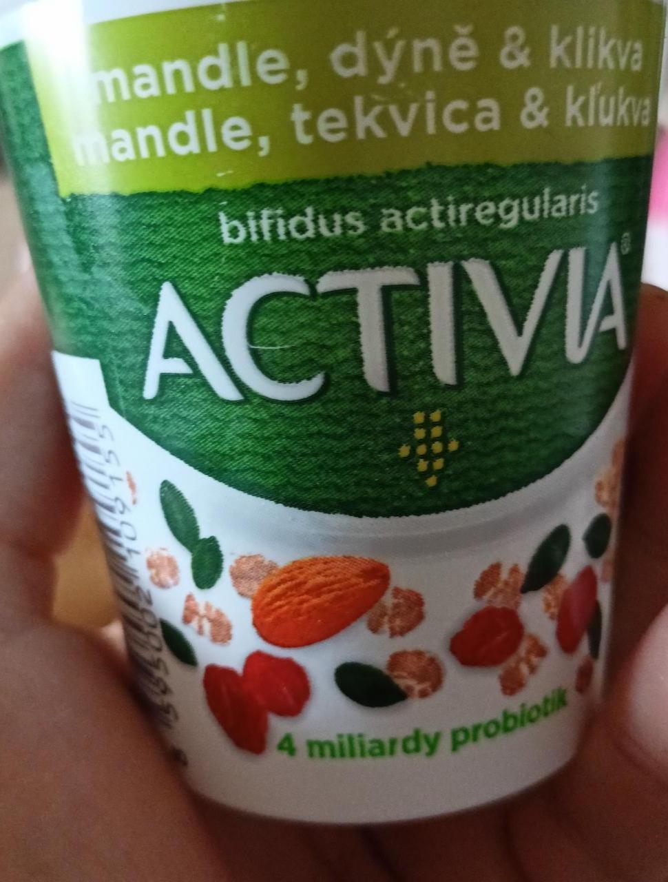 Fotografie - Activia s granolou mandle, dýně & klikva