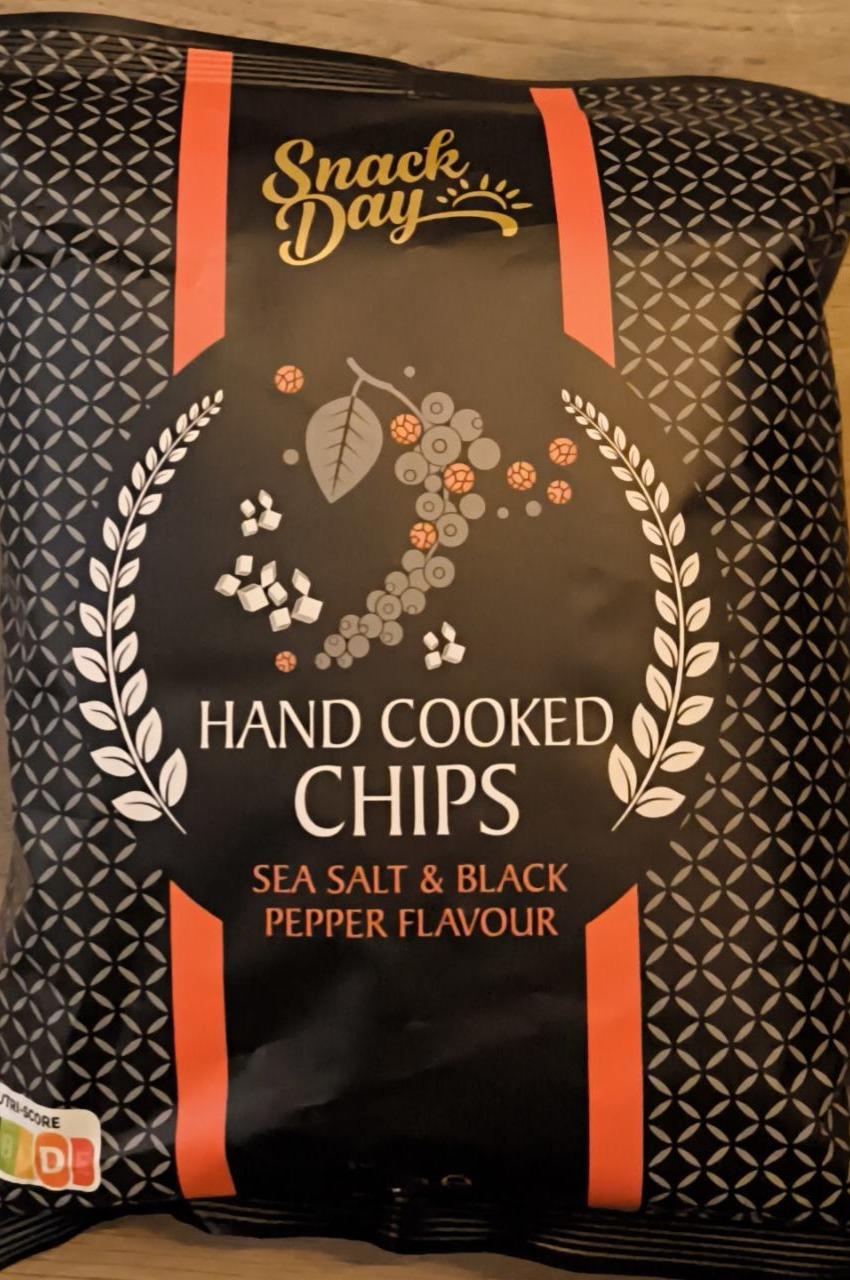 Fotografie - Hand cooked chips sea salt & black pepper flavour Snack Day