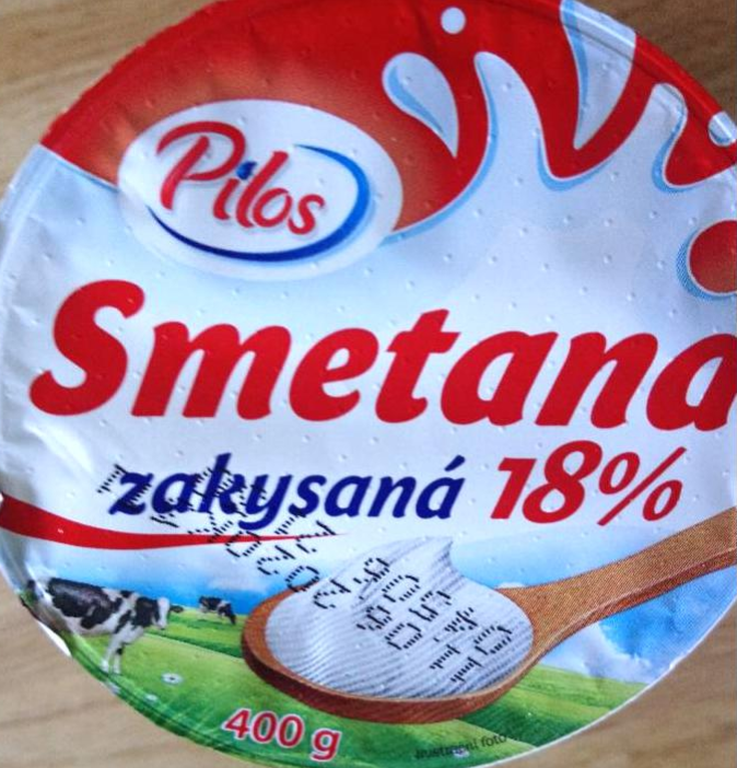 Fotografie - zakysaná smetana 18% Pilos