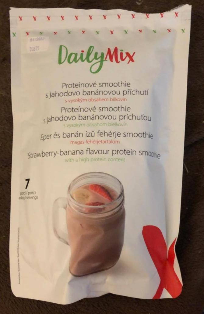 Fotografie - Proteinové smoothie s jahodovou banánovou příchutí Dailymix