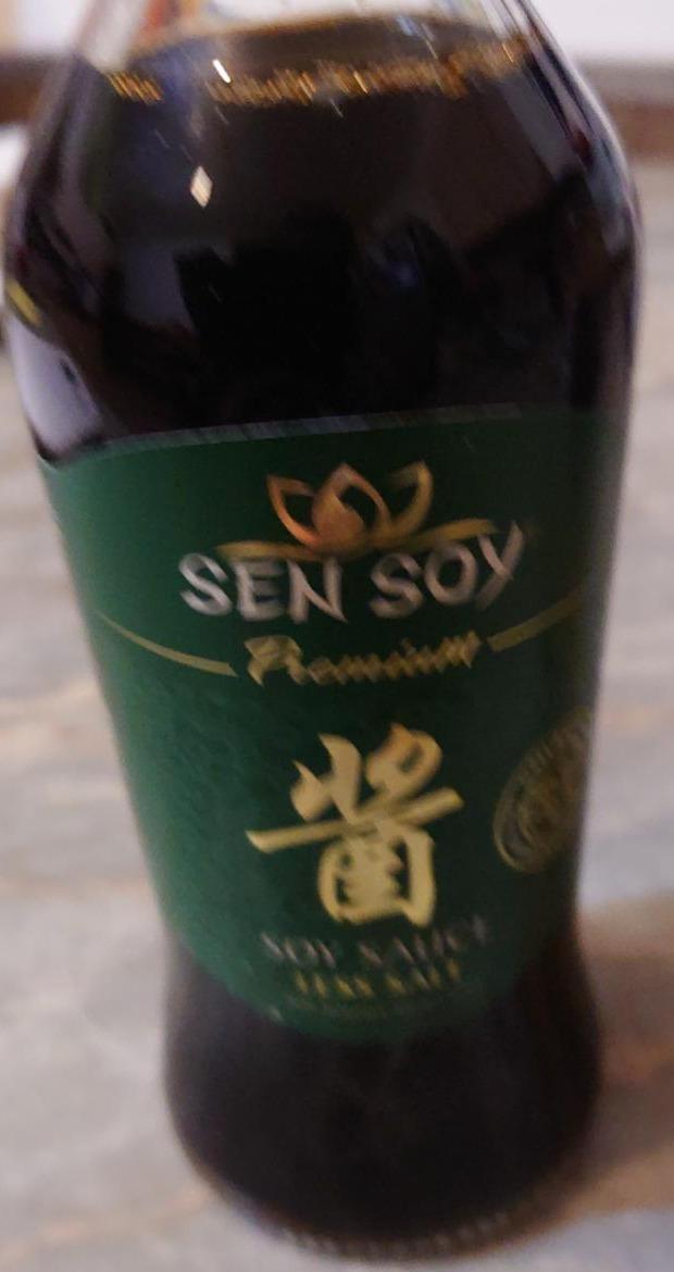 Fotografie - Soy sauce less salt Sen Soy