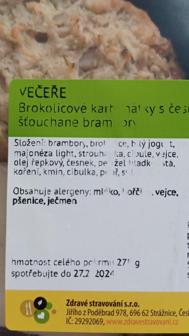 Fotografie - Brokolicové karbanátky s česnekovým dresinkem se šťouchanými brambory Zdravé stravování