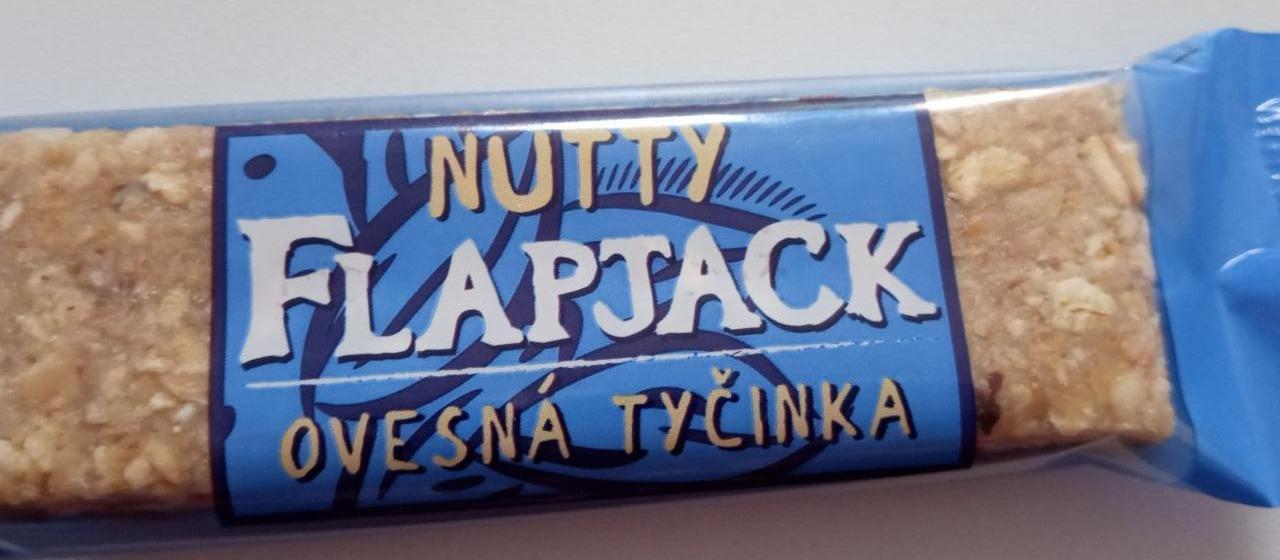 Fotografie - Nutty Flapjack ovesná tyčinka