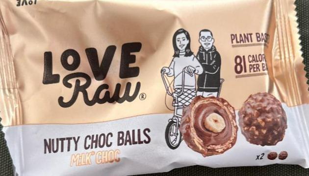 Fotografie - Nutty choc balls milk choc Love Raw