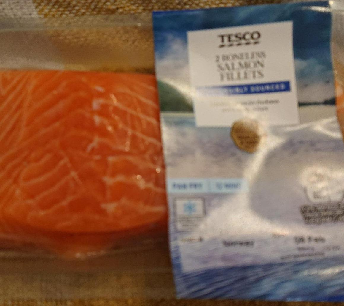 Fotografie - 2 Boneless salmon fillets Tesco