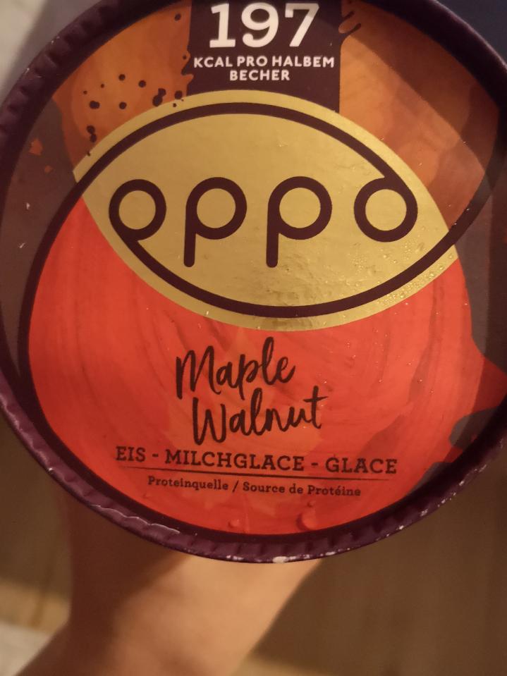 Fotografie - Oppo Maple Walnut