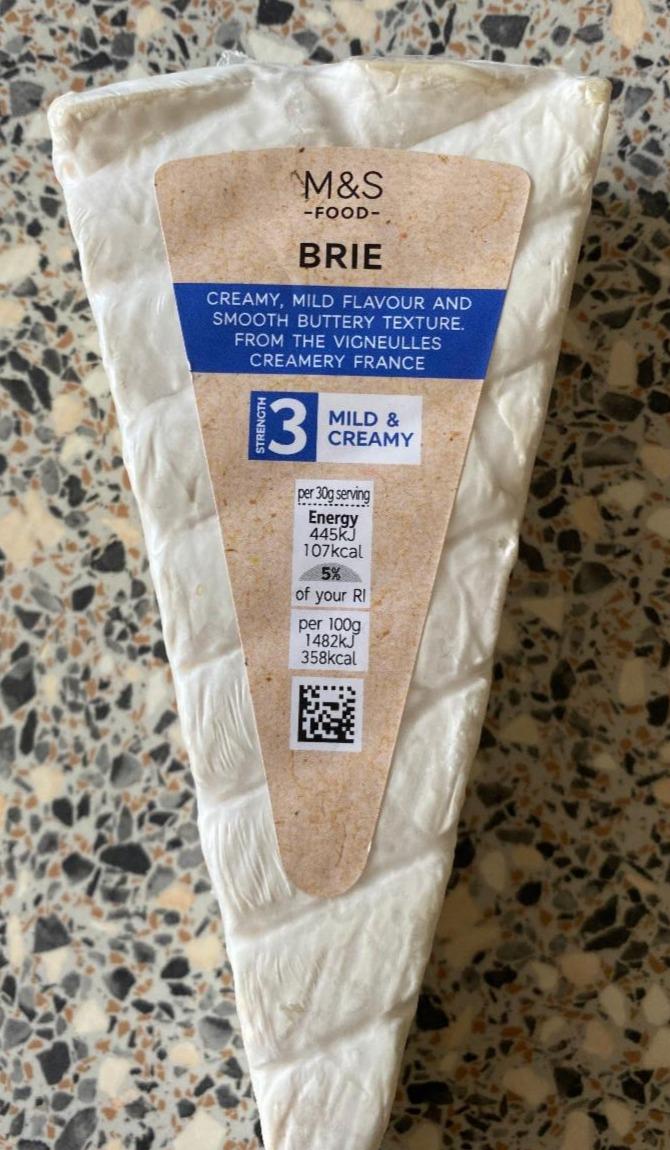 Fotografie - Brie Mild & Creamy M&S Food