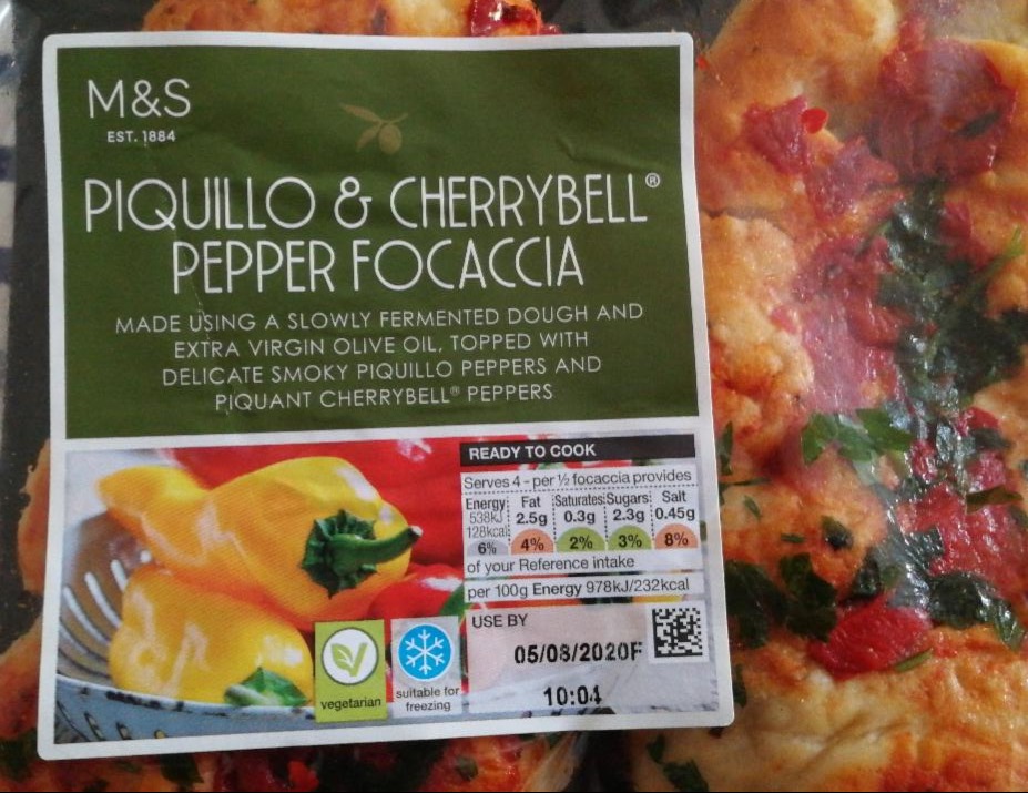 Fotografie - Piquillo & Cherrybell Pepper Focaccia M&S