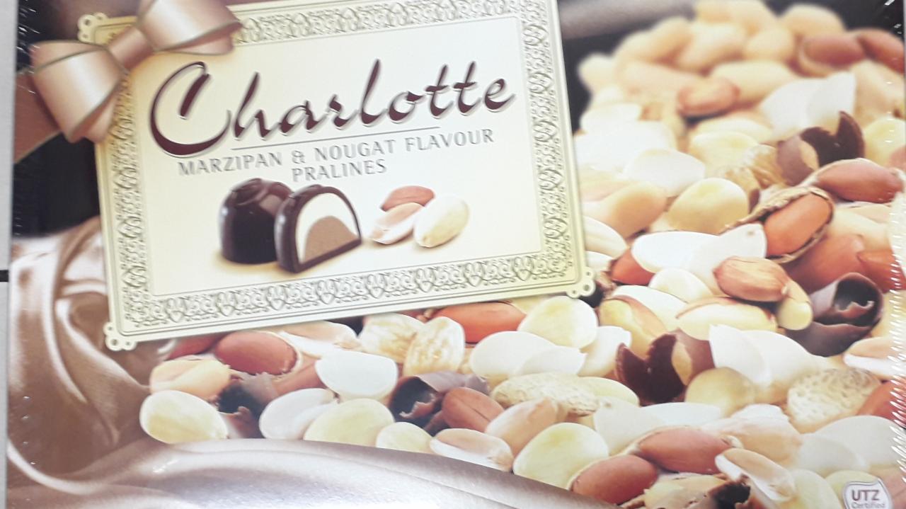 Fotografie - Charlotte marzipan and nougat flavour pralines Tesco