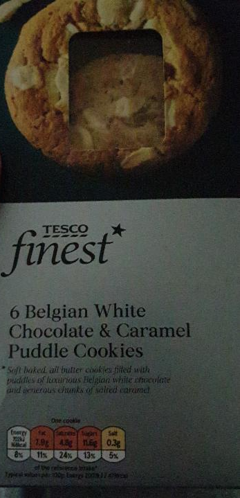 Fotografie - 6 Belgian White Chocolate & Caramel Puddle Cookies Tesco finest