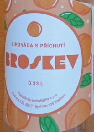 Fotografie - Limonáda s příchutí broskev Podorlická sodovkárna