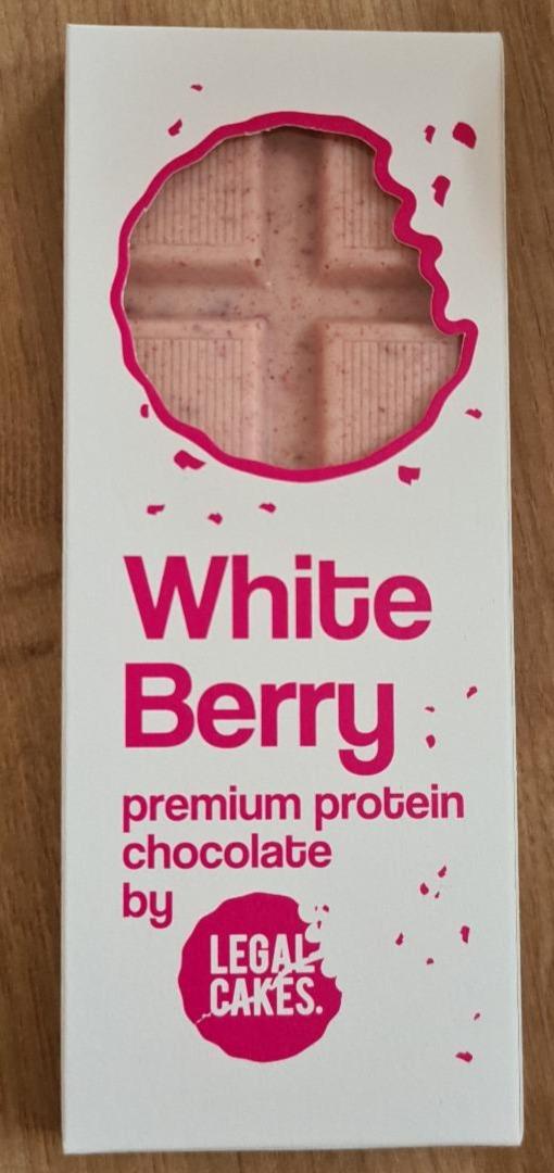 Fotografie - White Berry Premium protein chocolate by Legal Cakes