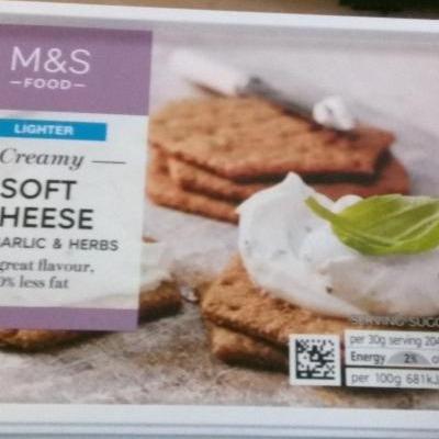 Fotografie - Lighter Creamy Soft cheese Garlic & Herbs M&S Food