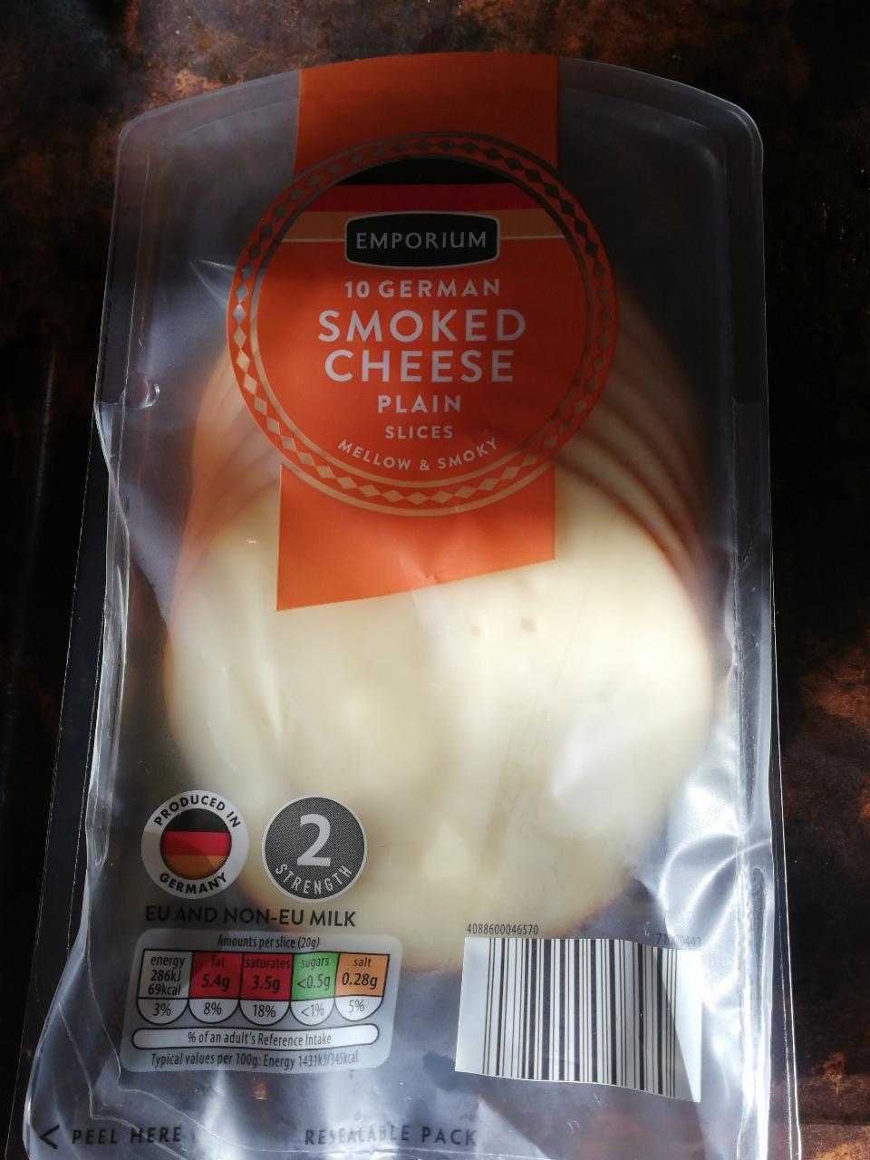 Fotografie - 10 German Smoked Cheese Plain Slices Emporium