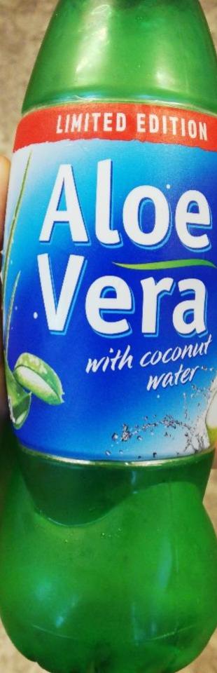 Fotografie - Aloe vera with coconut water McCarter