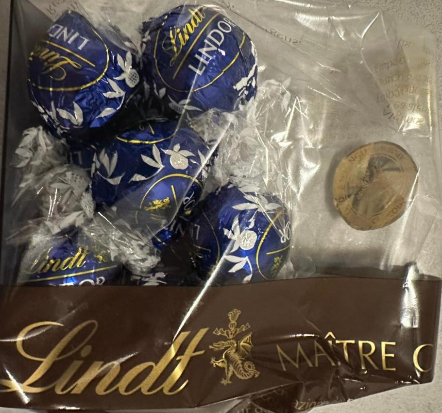 Fotografie - Lindor pralinky hořká čokoláda 45% Lindt