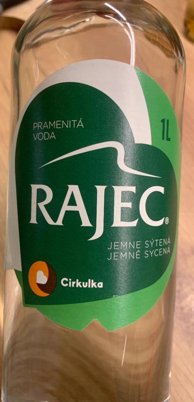 Fotografie - Pramenitá voda jemně sycená Rajec