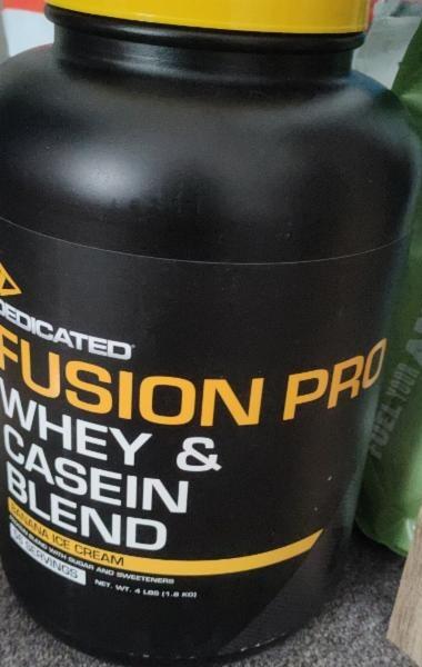 Fotografie - Fusion Pro Whey & Casein Blend Banana ice cream Dedicated